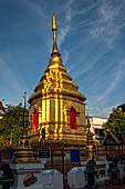 Chiang Mai - Wat Ngeun Kong, the chedi. 